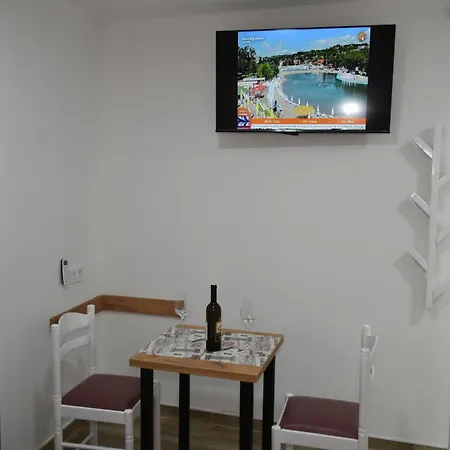 Apartman Mensa *