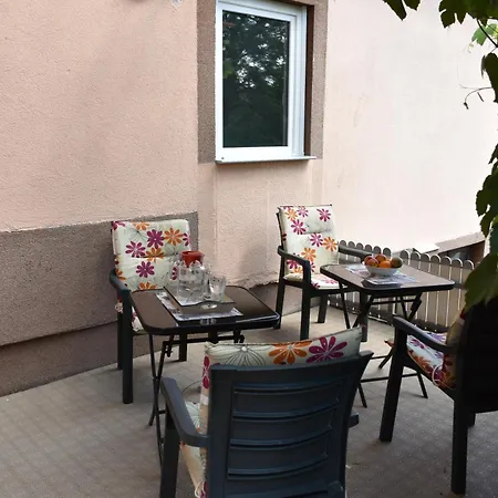 Apartman Mensa *