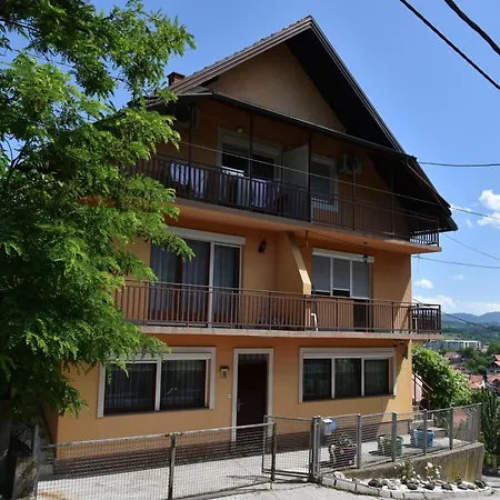 Mensa Apartman