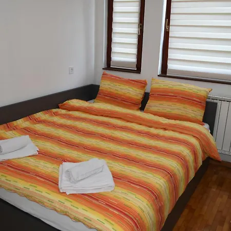 Mensa Apartman *