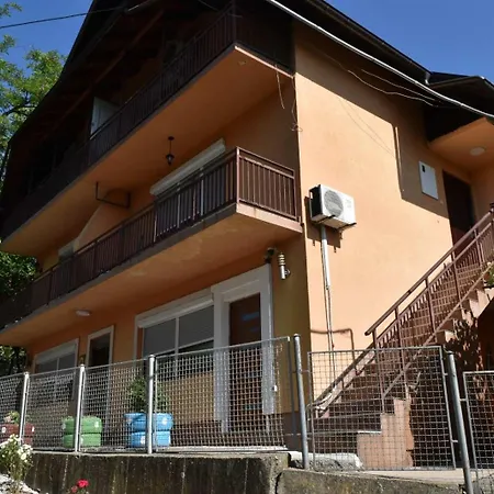 Mensa Apartman Tuzla