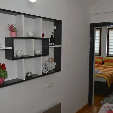 Apartman Mensa *